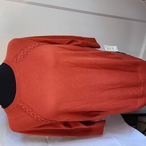 Beautiful fall knit sweater. 3/4 sleeve